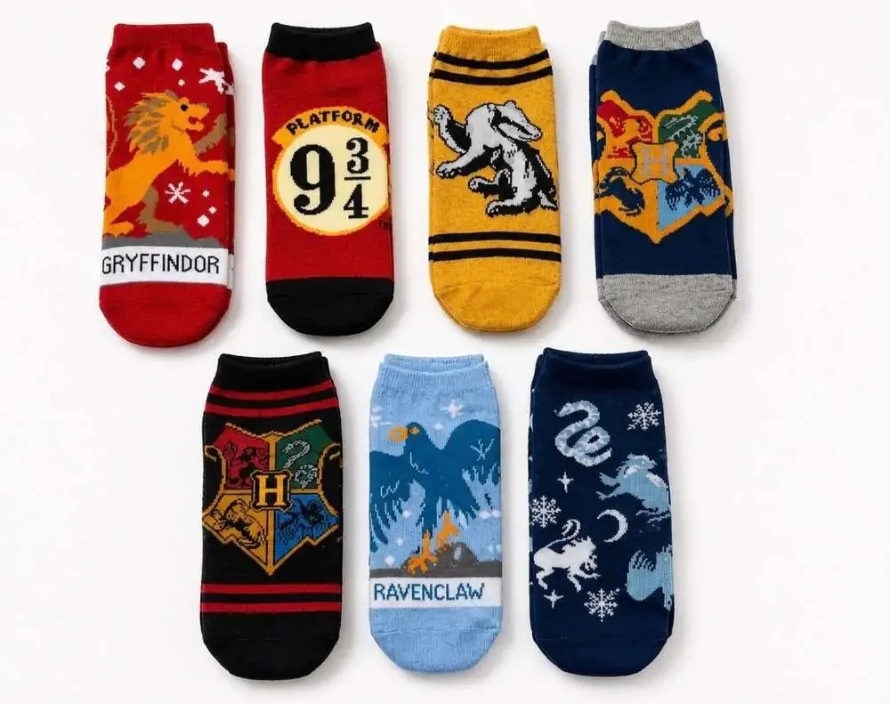 Harry Potter Hogwarts Socks 13 pairs Bundle Gryffindor Ravenclaw S/M